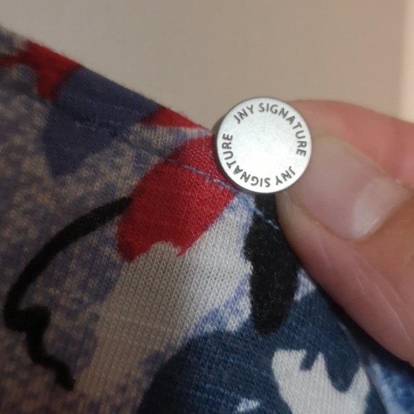 Jones New York Signature top - Picture 3 of 4